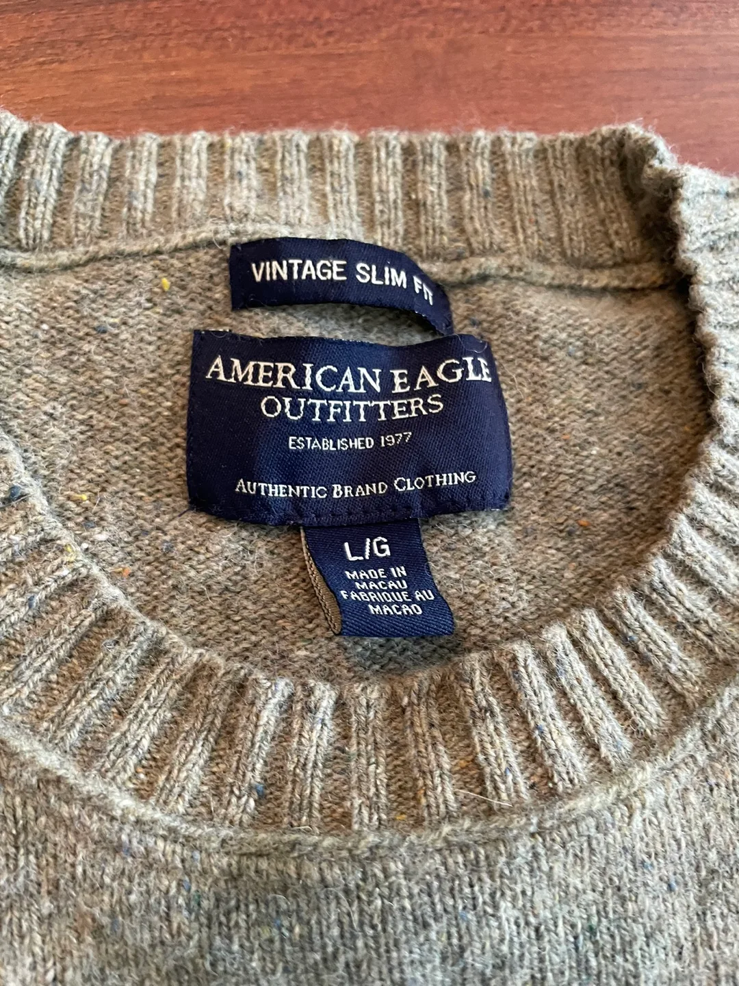 American Eagle Outfitters Men's Large Vintage Slim Fit Sweater image indicator(2)