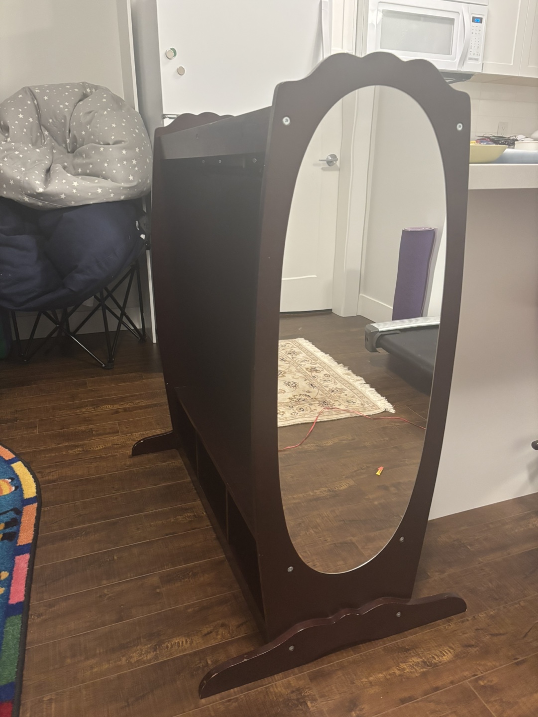 Kids' Wooden Dress-Up Stand with Mirror - photo 4