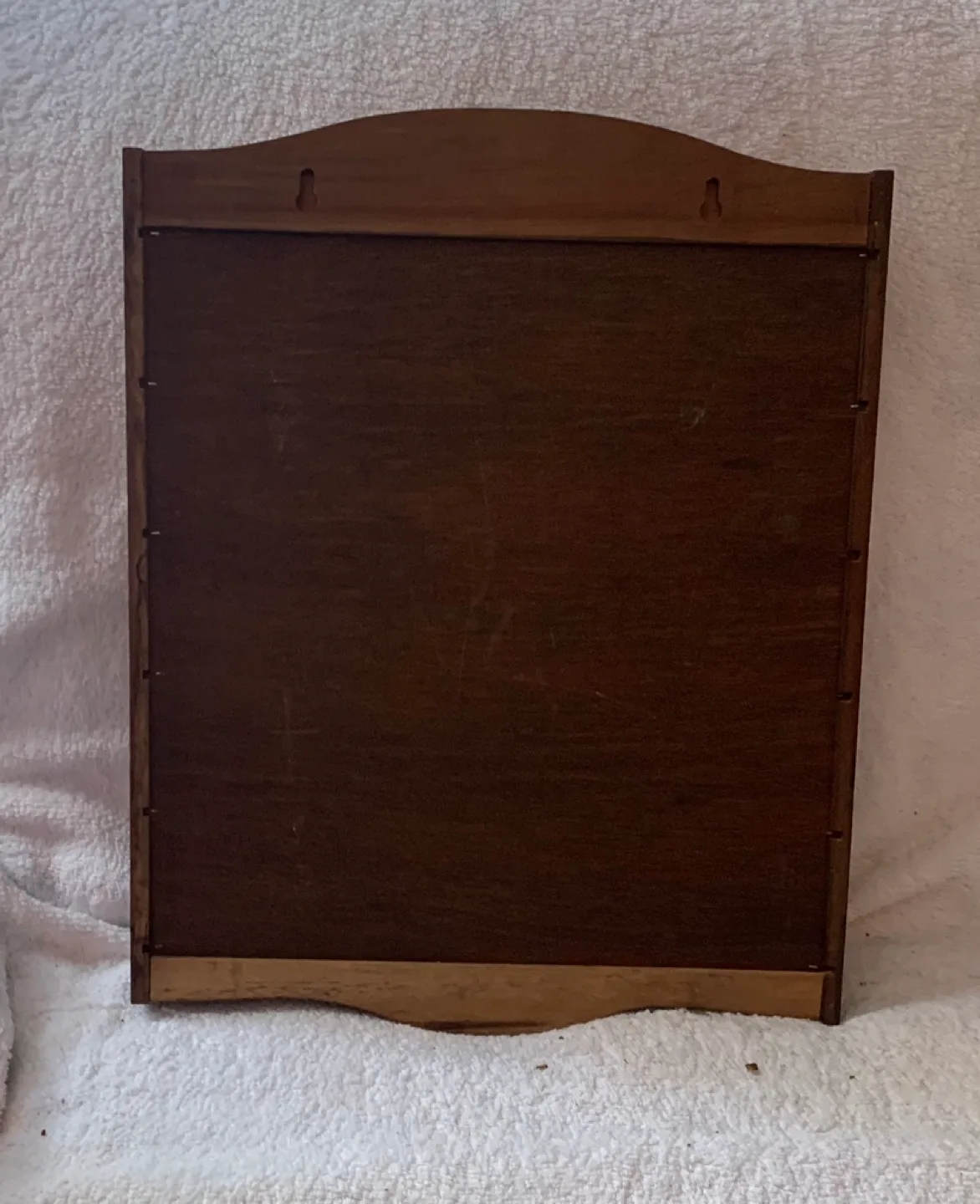 Vintage Wooden Display Shelf image indicator(2)