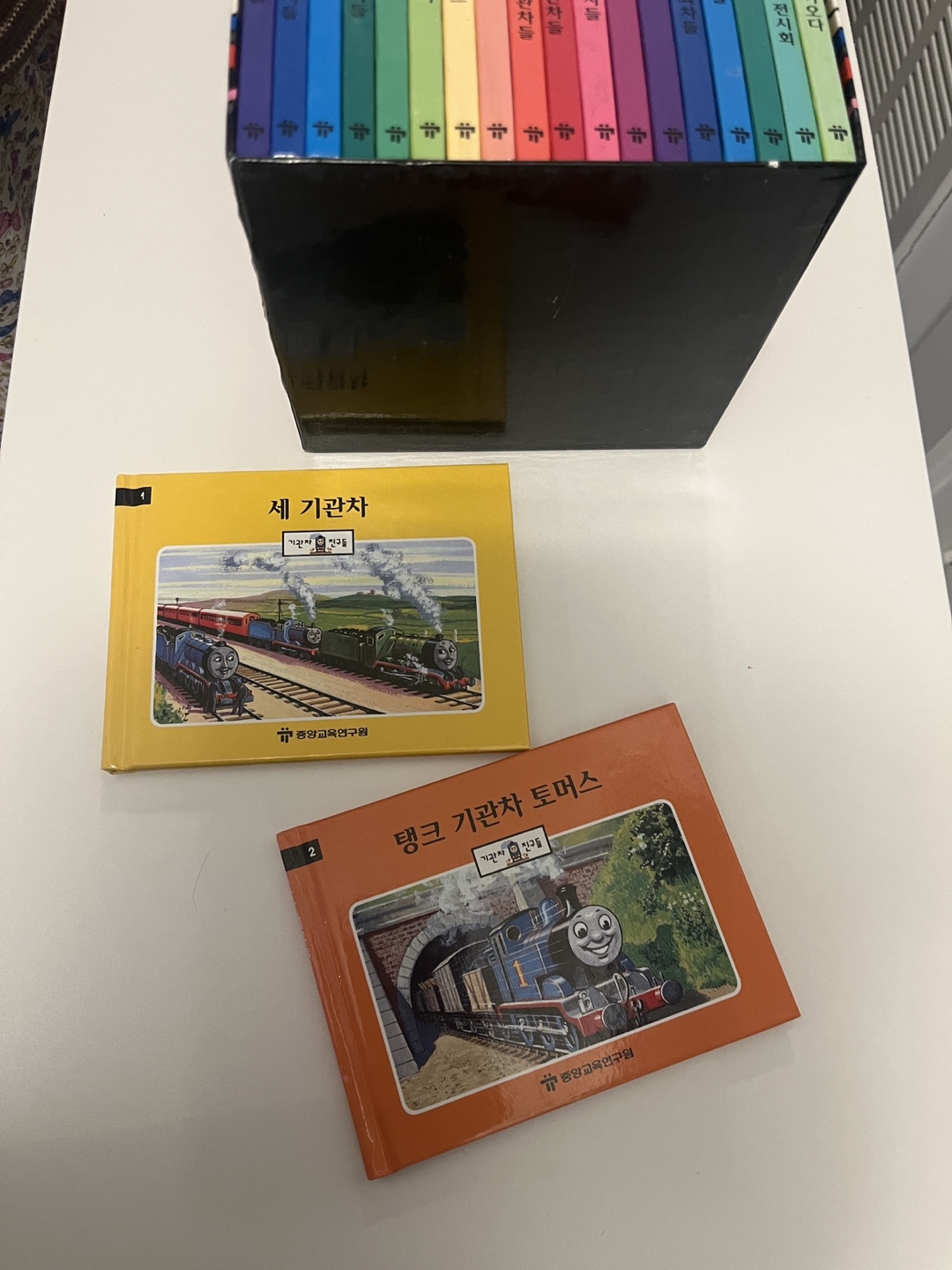 Set of 36 Korean Children's Books - 중앙교육연구원 기관차 친구들 36권 - photo 2
