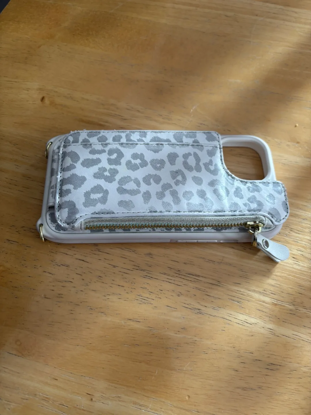 iPhone 13 Pro Max Wallet Phone Case - Grey Leopard Print image indicator(3)