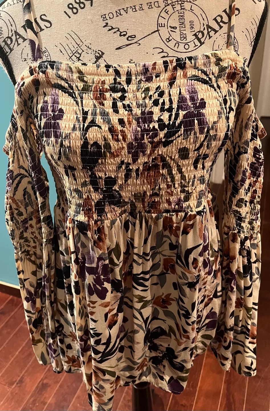 Floral Off-the-Shoulder Blouse thumbnail