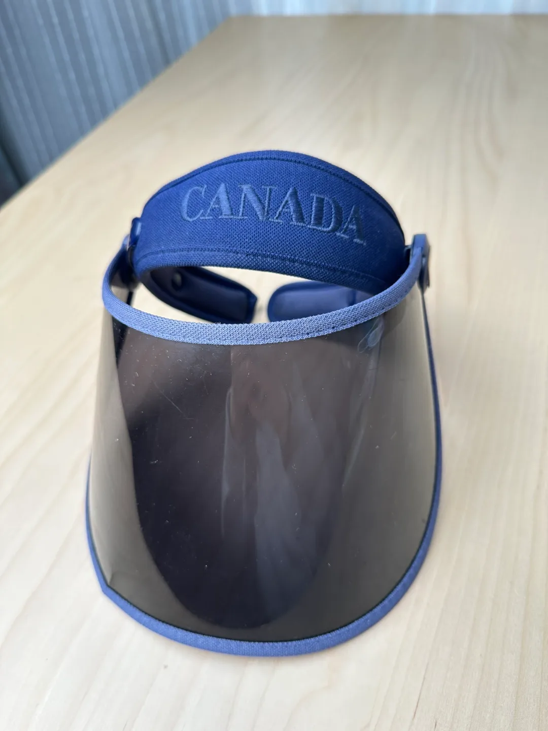 Vintage Canada Visor image indicator(2)