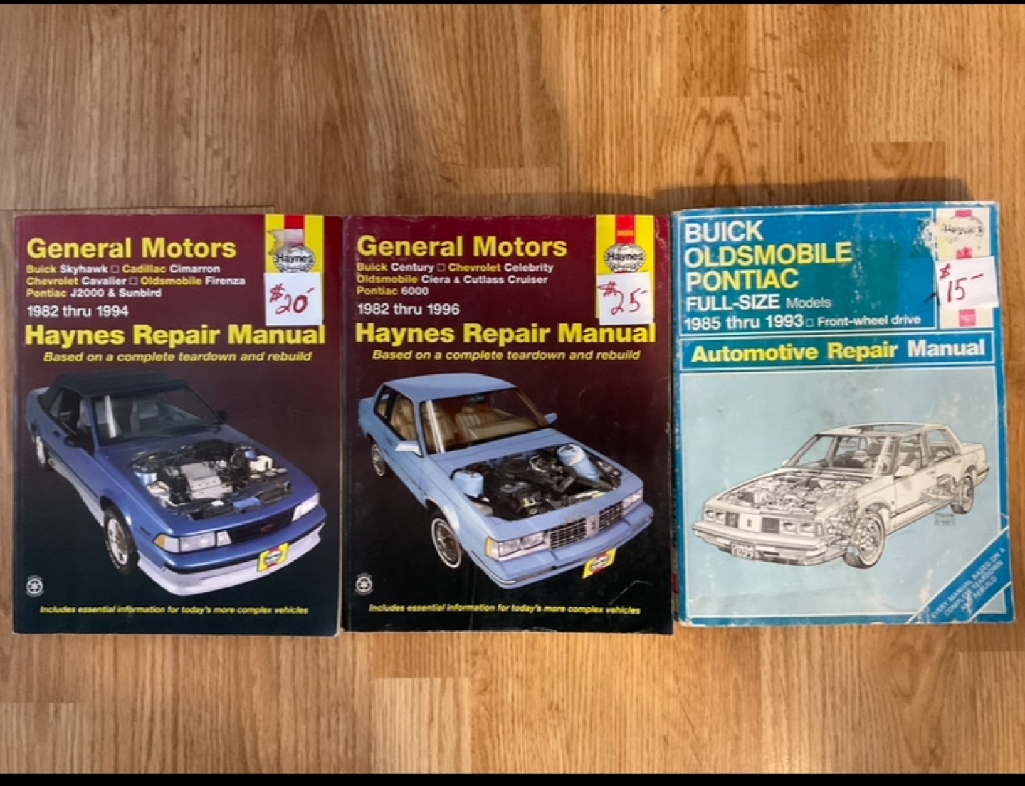 HAYNES 1976-2004 CHEV/GM MANUALS - photo 3