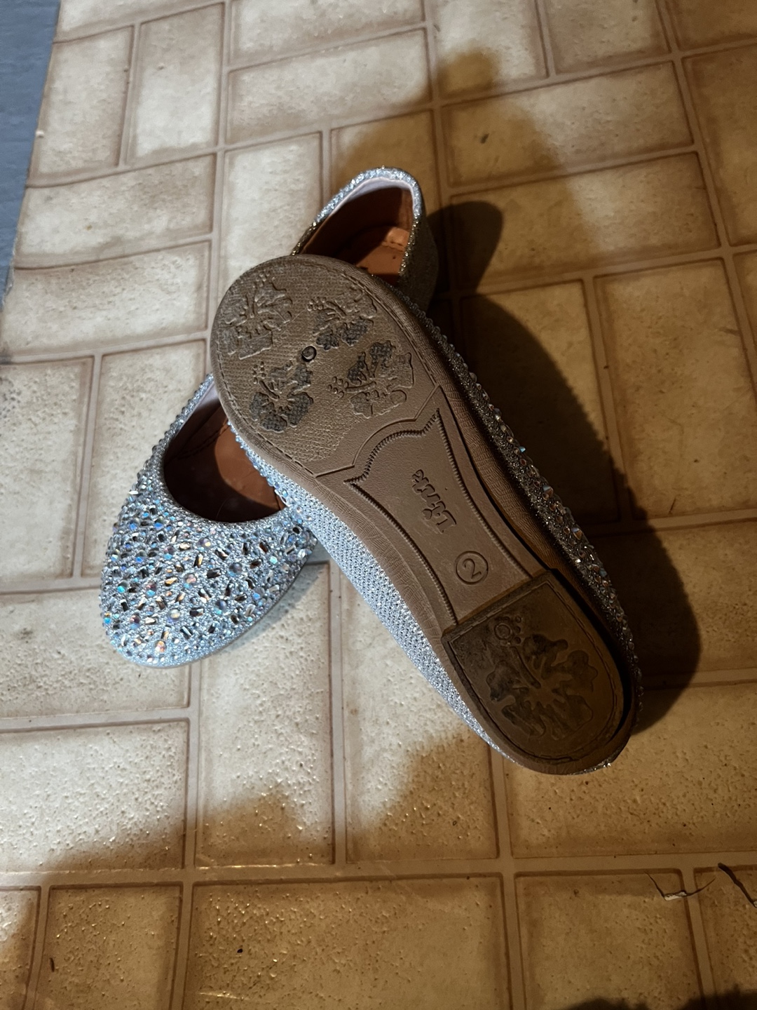Girls' Silver Glitter Sparkle Flats Size 12 - photo 3