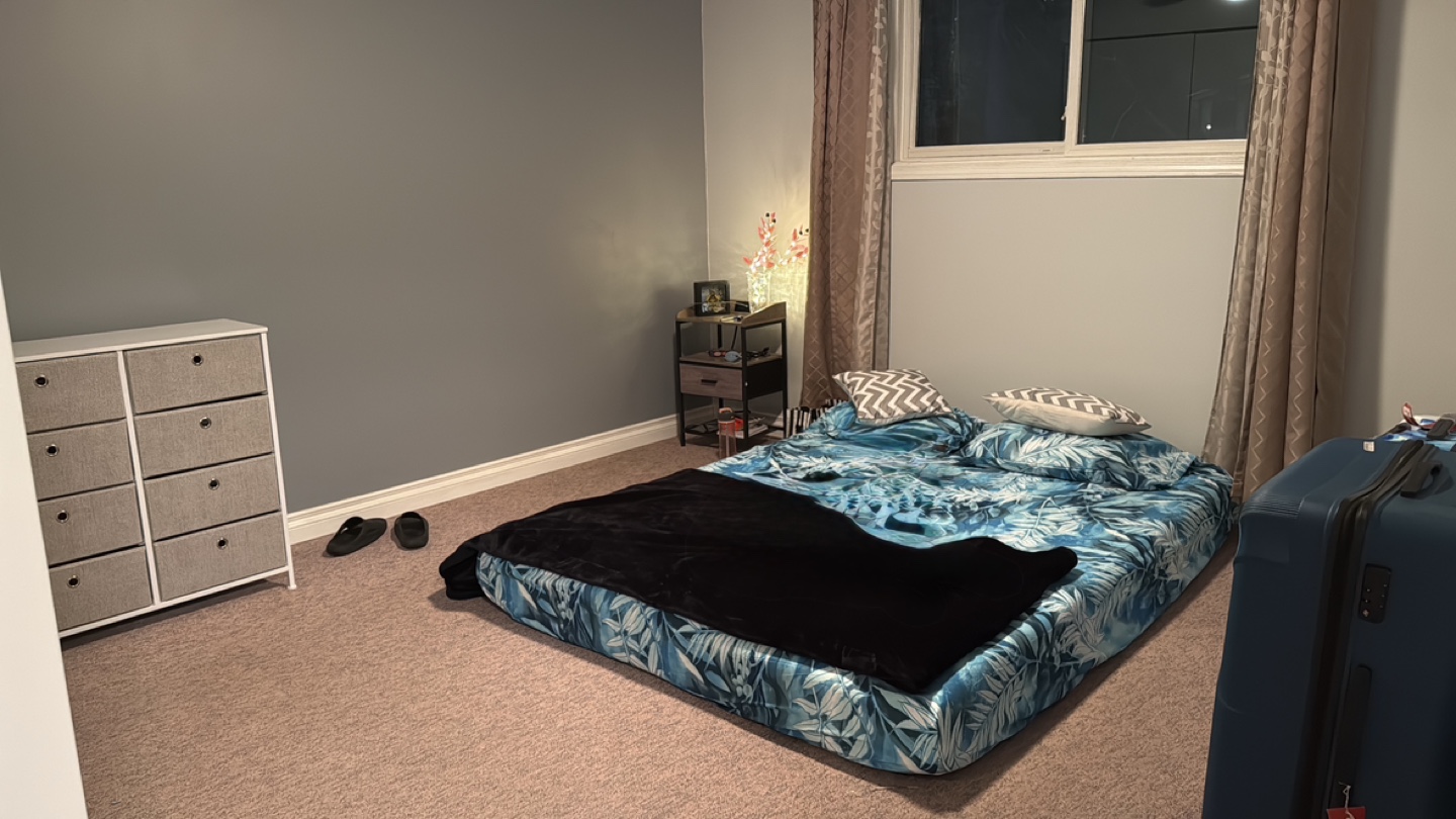 8 inches Queen size Mattress & night stand