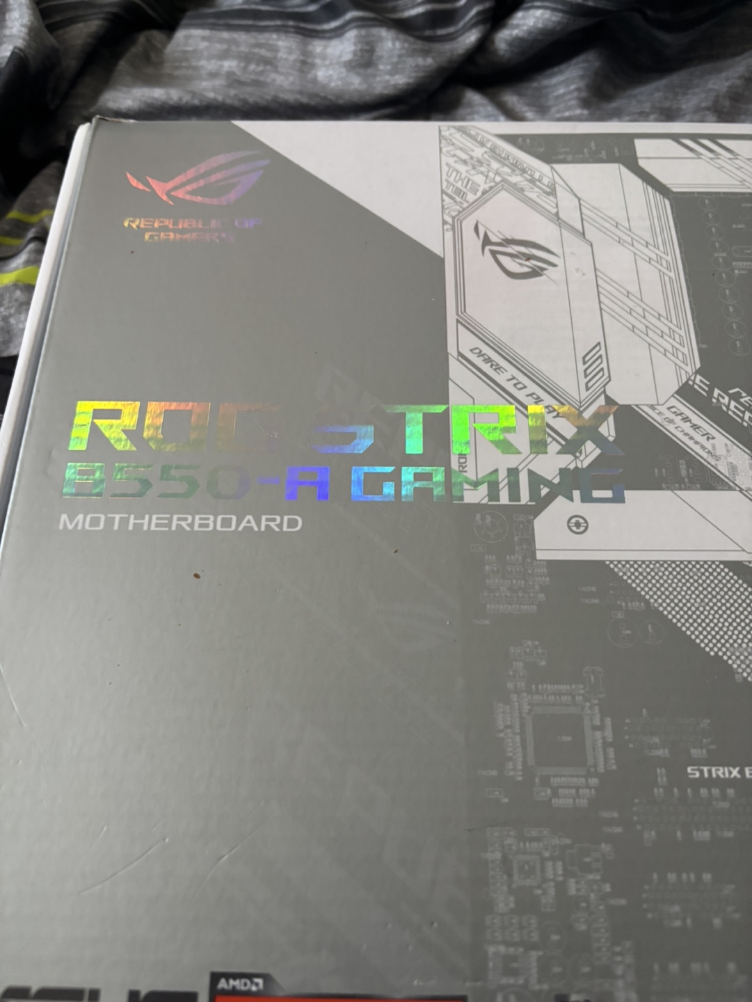 ASUS ROG Strix B550-A Gaming Motherboard - photo 2