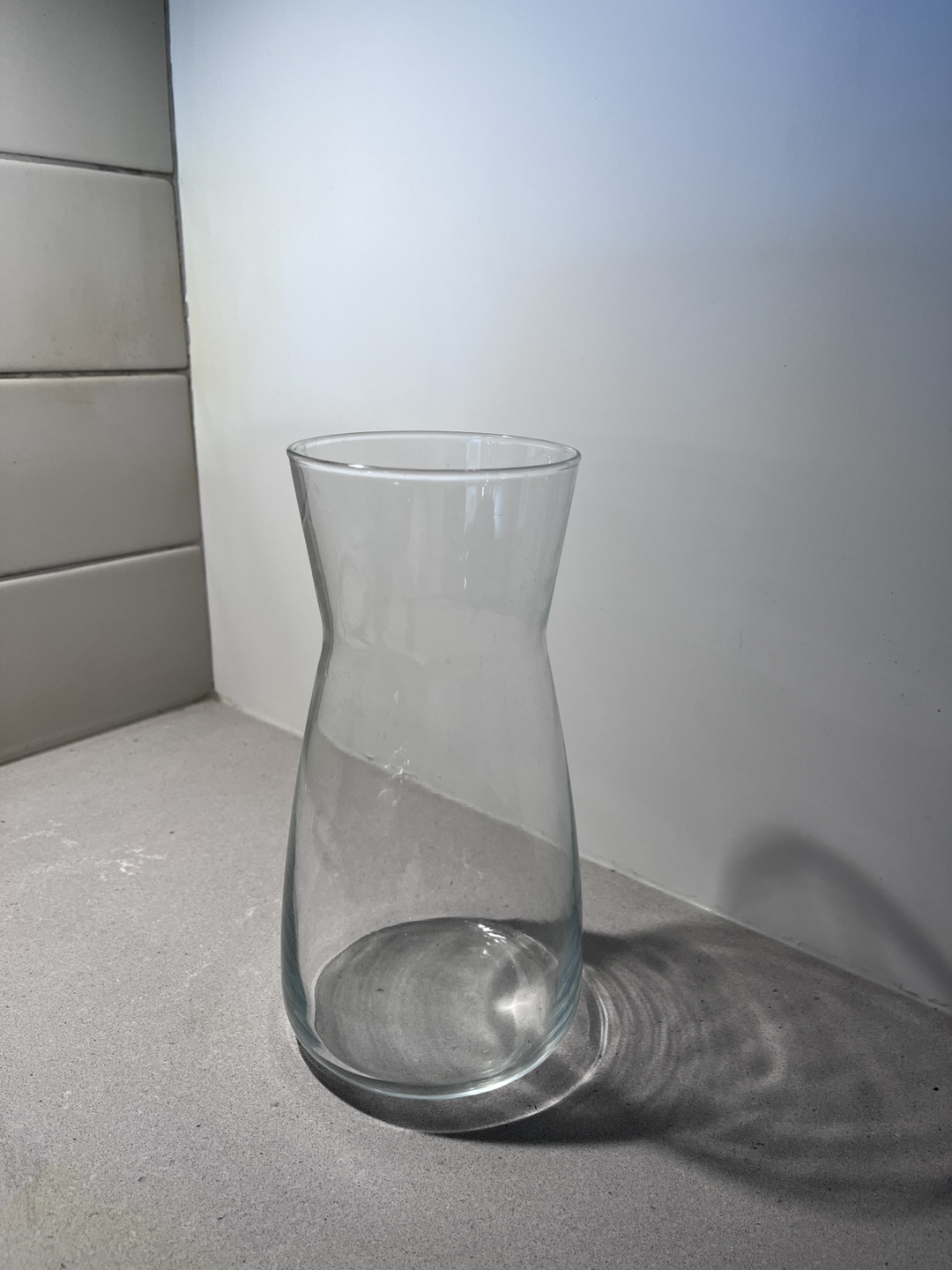 Clear Glass Vase/Pitcher ikea - photo 4