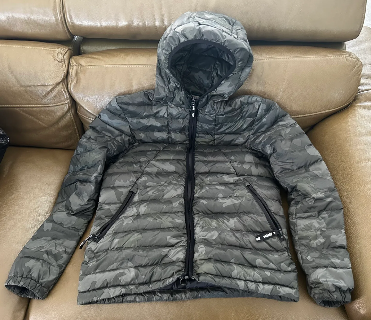 Bench Camo Puffer Jacket - Size S image indicator(2)