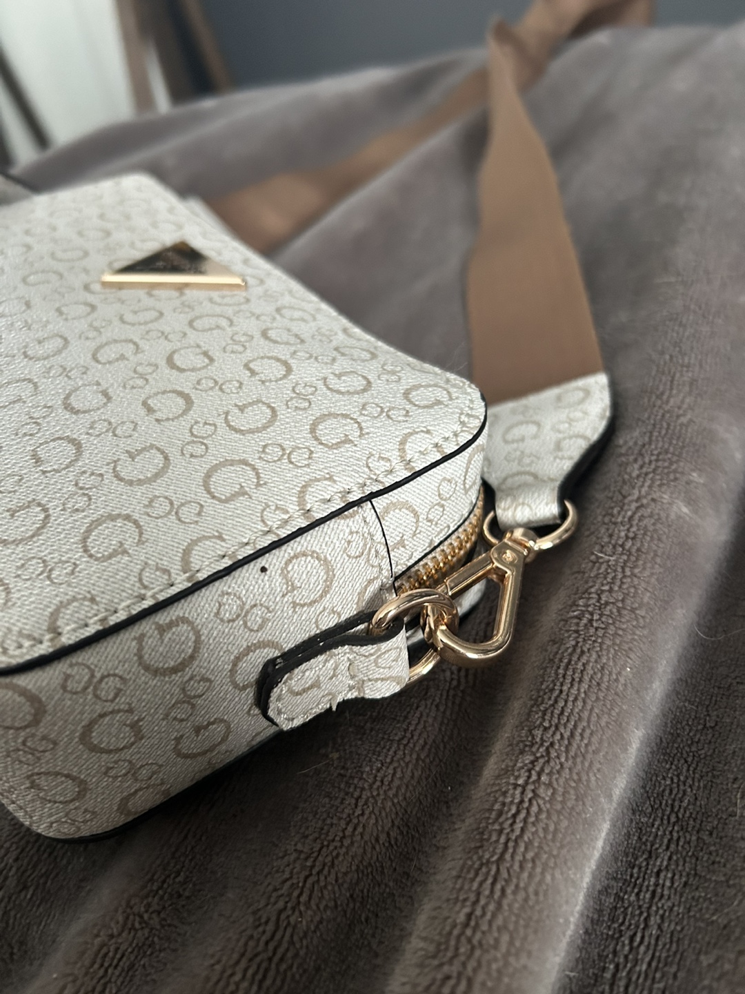 Guess Beige Crossbody Bag - photo 2