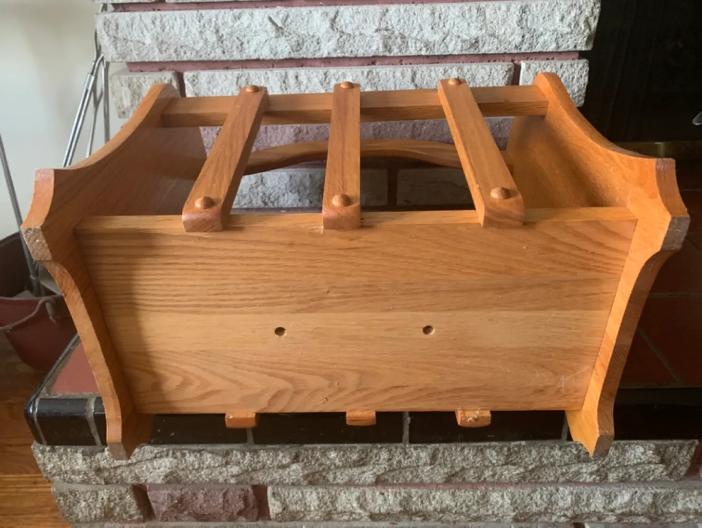Well made, Solid Oak Magazine Rack image indicator(4)