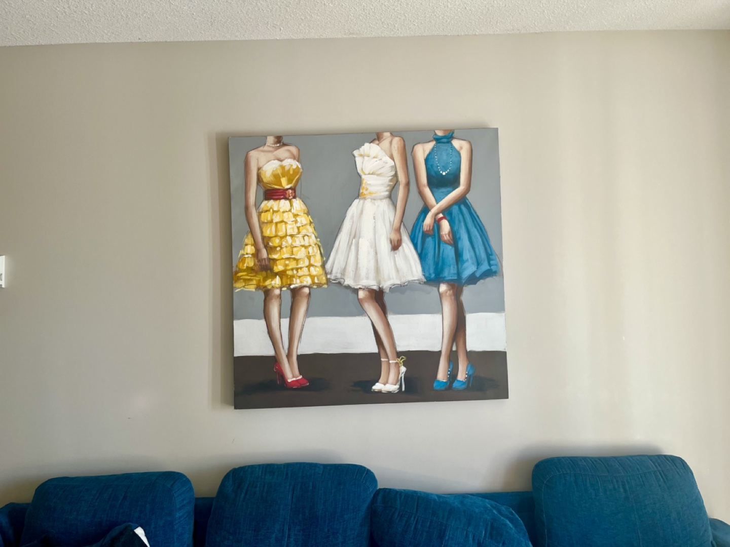 Large Canvas Painting of Women in Dresses - photo 2