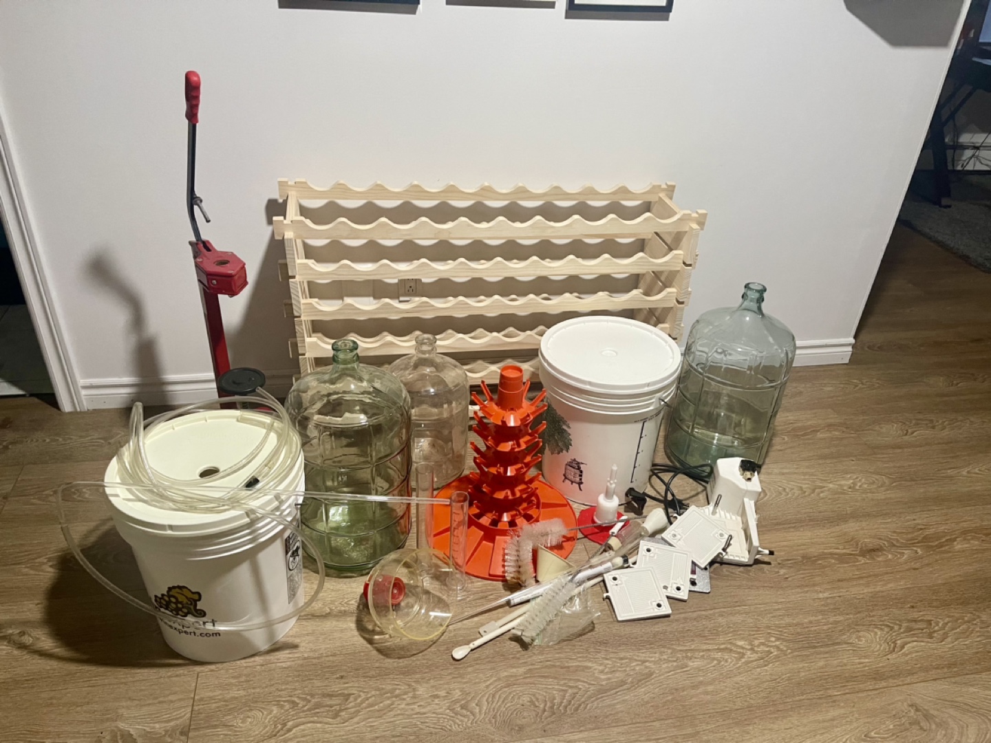 Homebrewing Kit & Wine Rack