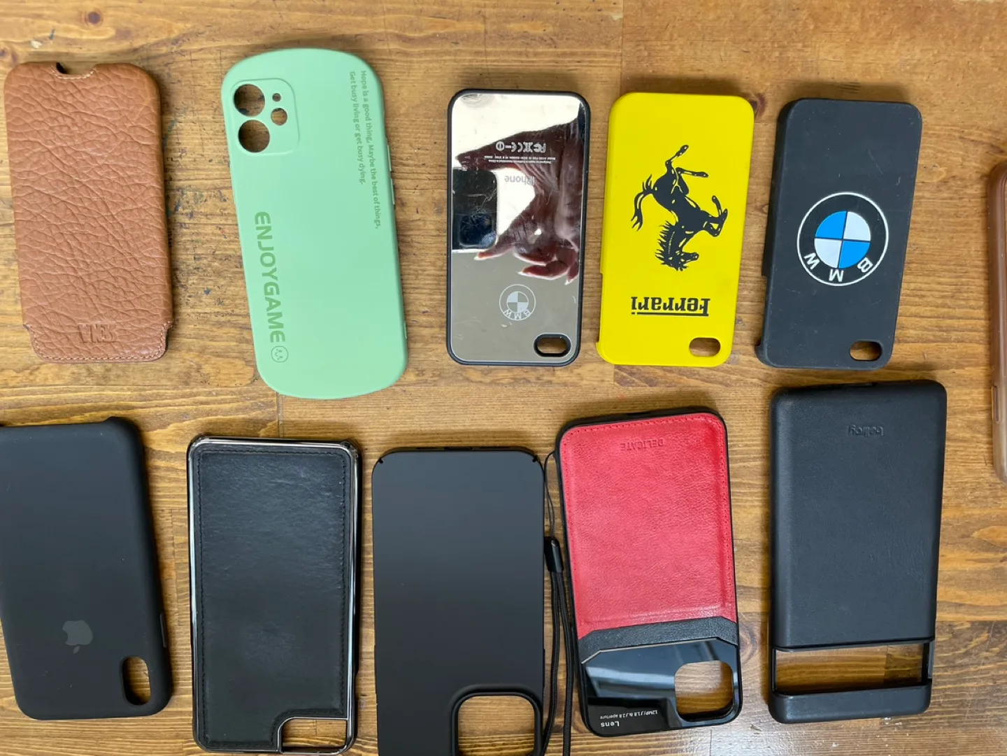 Bulk Lot of iPhone Cases image indicator(2)