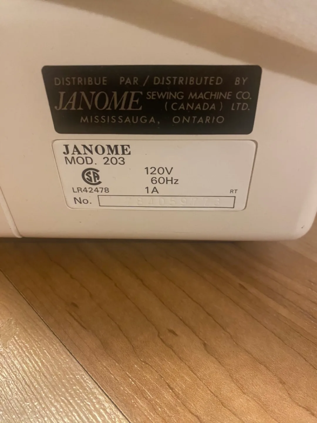 Janome MyLock 203 Serger image indicator(3)