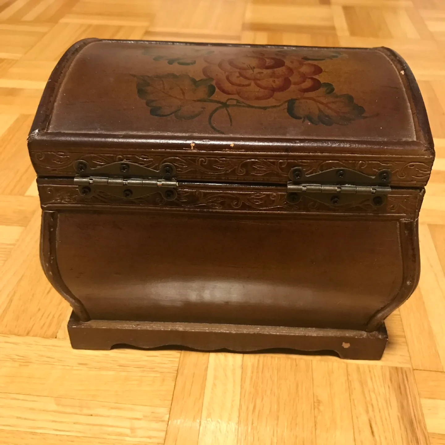 Old jewelry box image indicator(3)