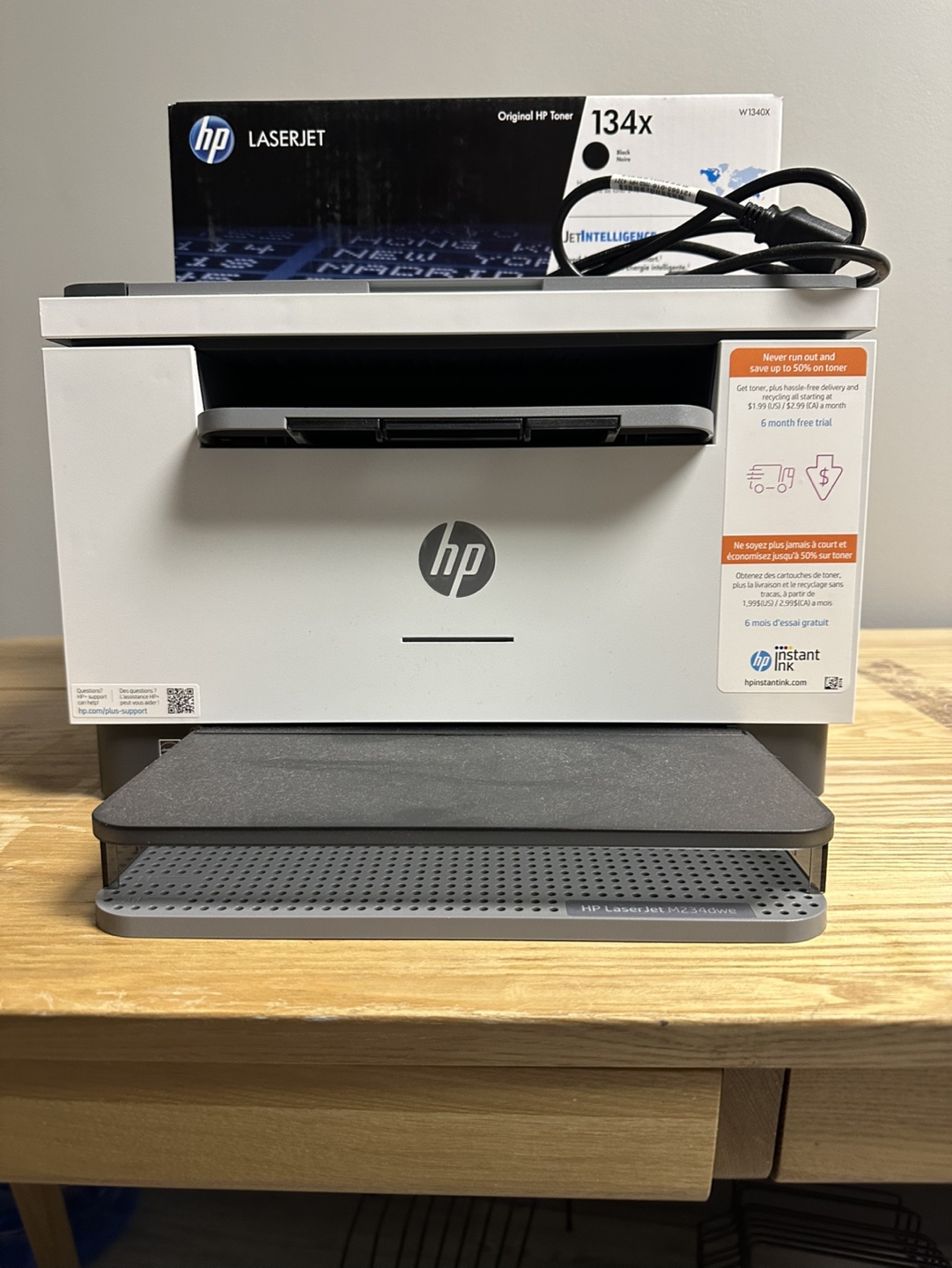 HP LaserJet Wireless Laser Printer with Toner