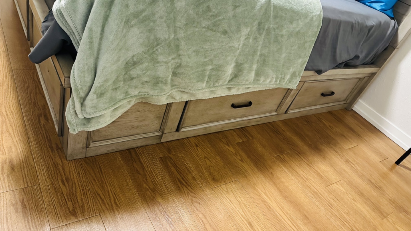 Queen size storage Bed - photo 5