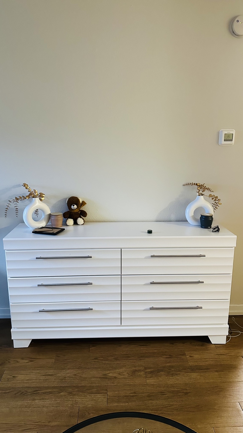 Olivia 6-Drawer Dresser - White - photo 3