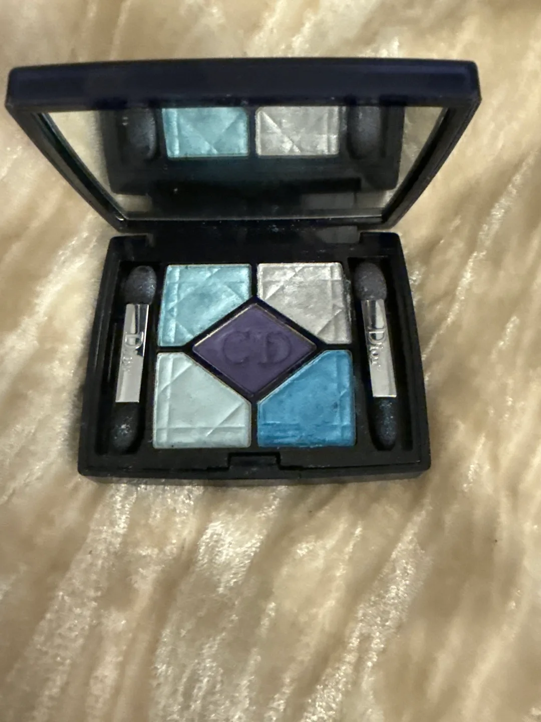 Dior 5 Couleurs Iridescent Eyeshadow Palette 259 Electricities image indicator(2)
