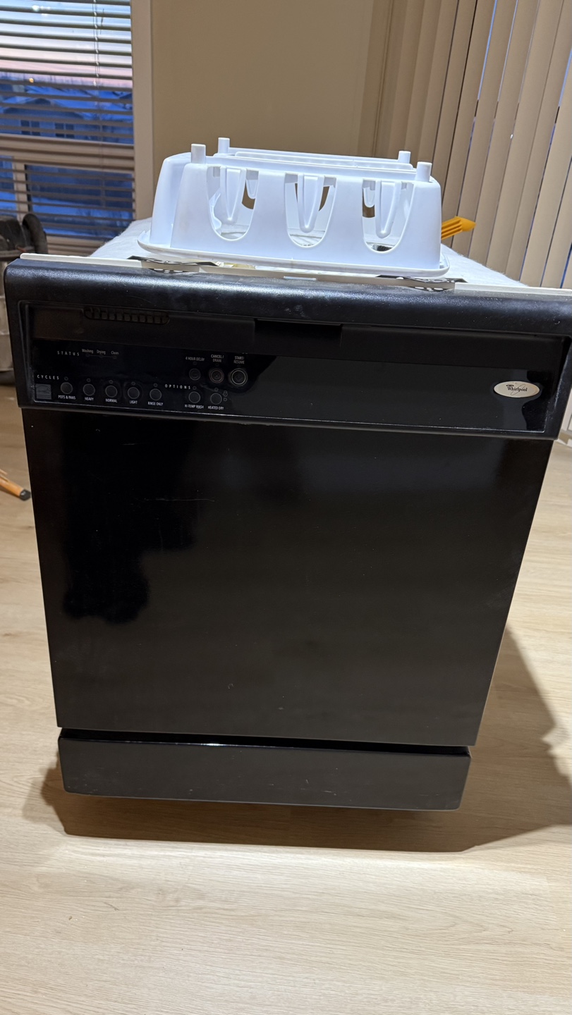Whirlpool Dishwasher - photo 4