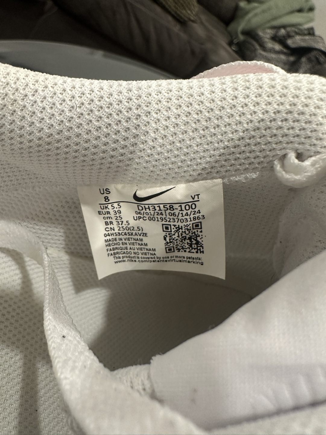 Nike Court Vision Low Top Sneakers - Women's Size 8 - photo 2