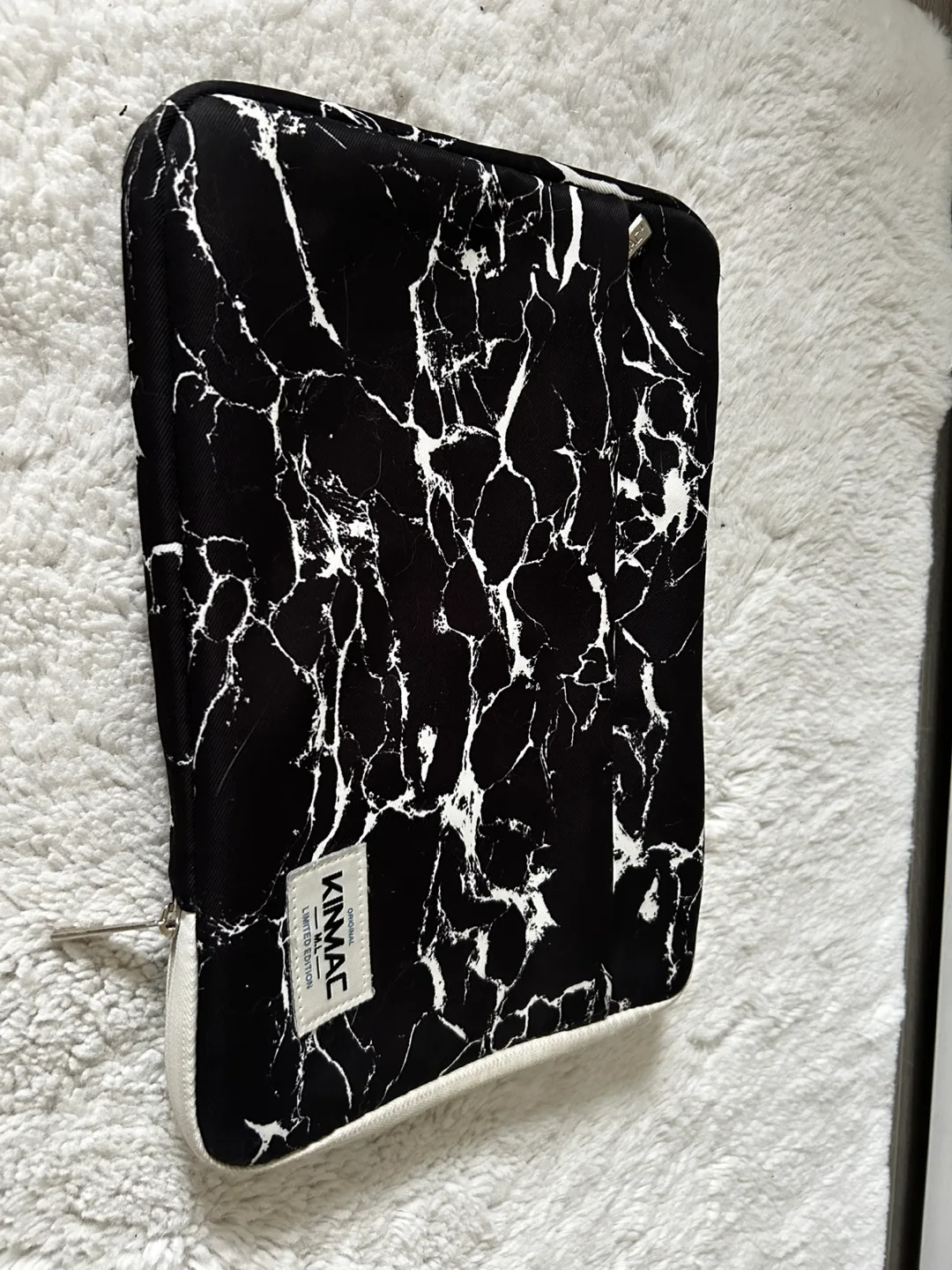 Kim&Rae 13-inch Laptop Sleeve - Black Marble thumbnail