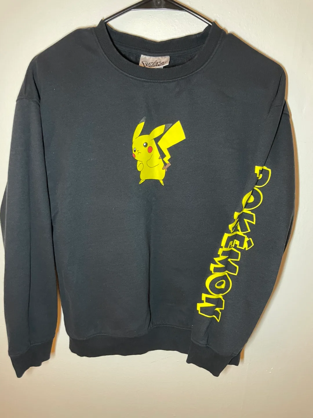 Bundle of 3 Girls' Sweatshirts - George, Aeropostale, Pokémon image indicator(5)