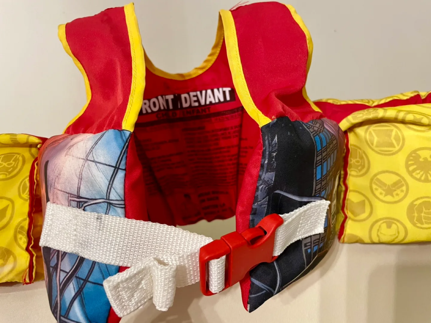 Marvel Avengers Child Swim Vest image indicator(2)