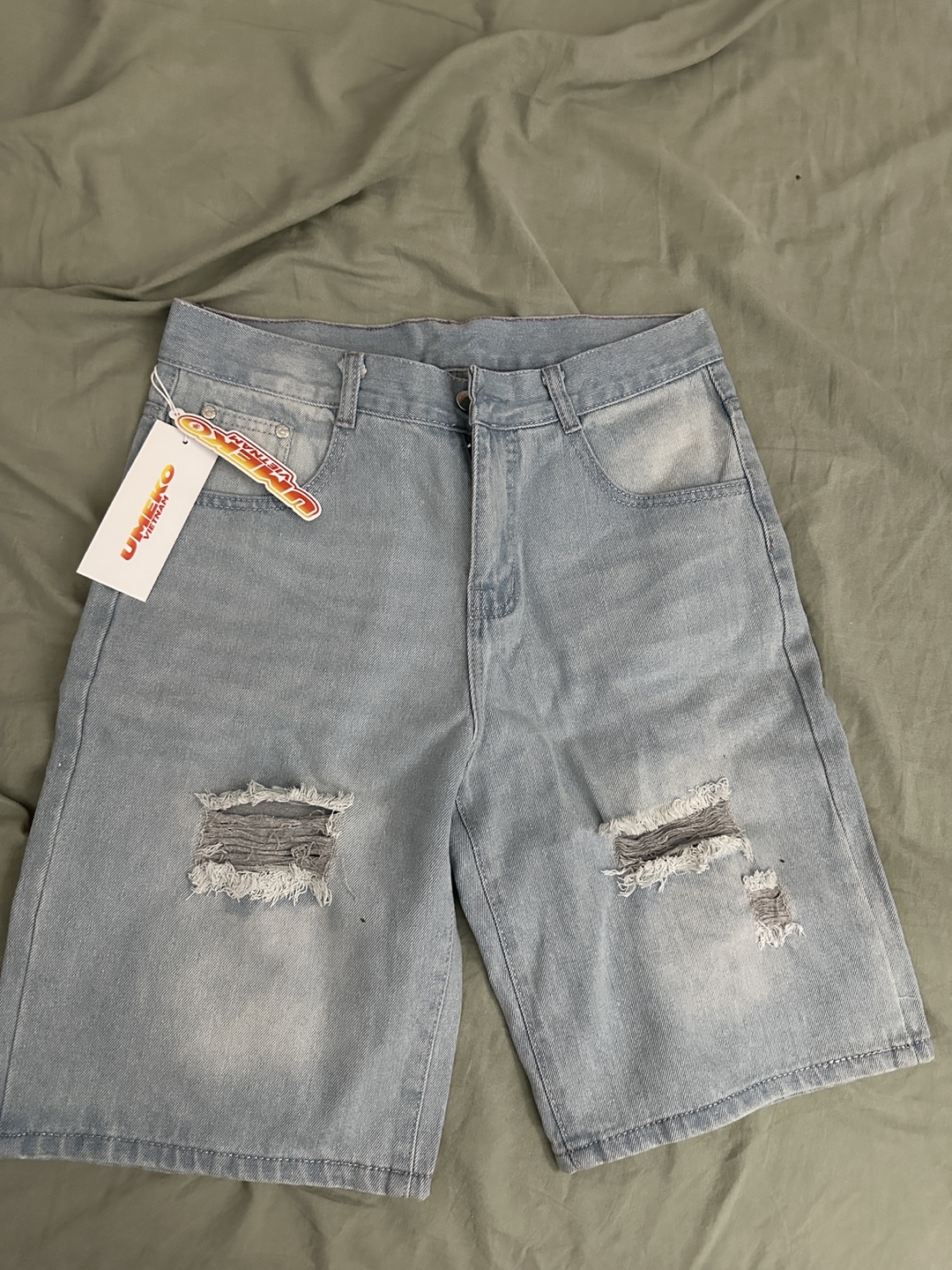 Men's Light Wash Denim Shorts with Distressing - photo 2