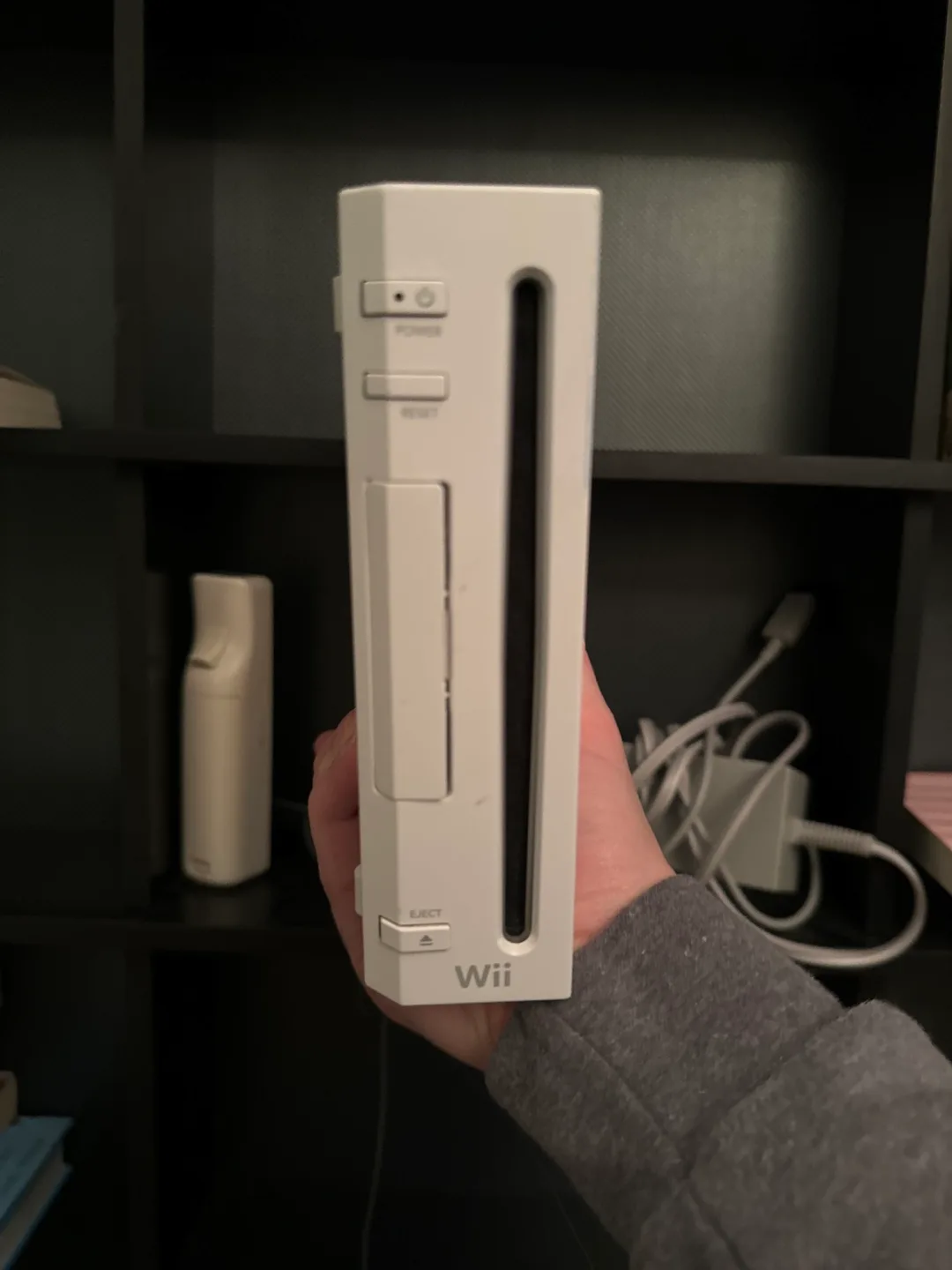 Nintendo Wii Console Bundle - White image indicator(2)