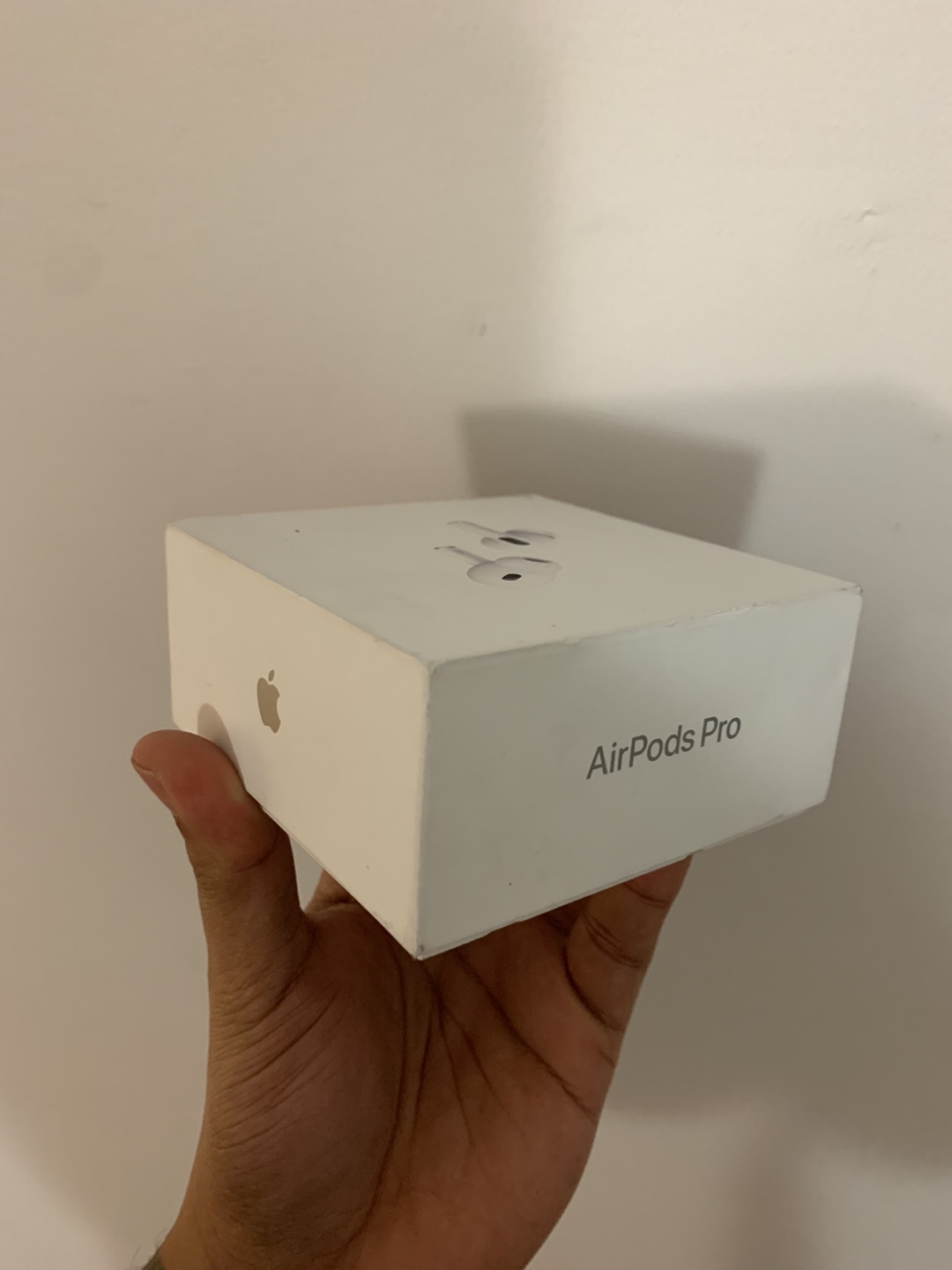 Apple AirPods Pro (2nd Generation) - photo 2
