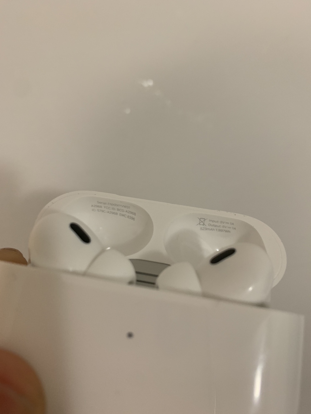 Apple AirPods Pro (2nd Generation) - photo 4