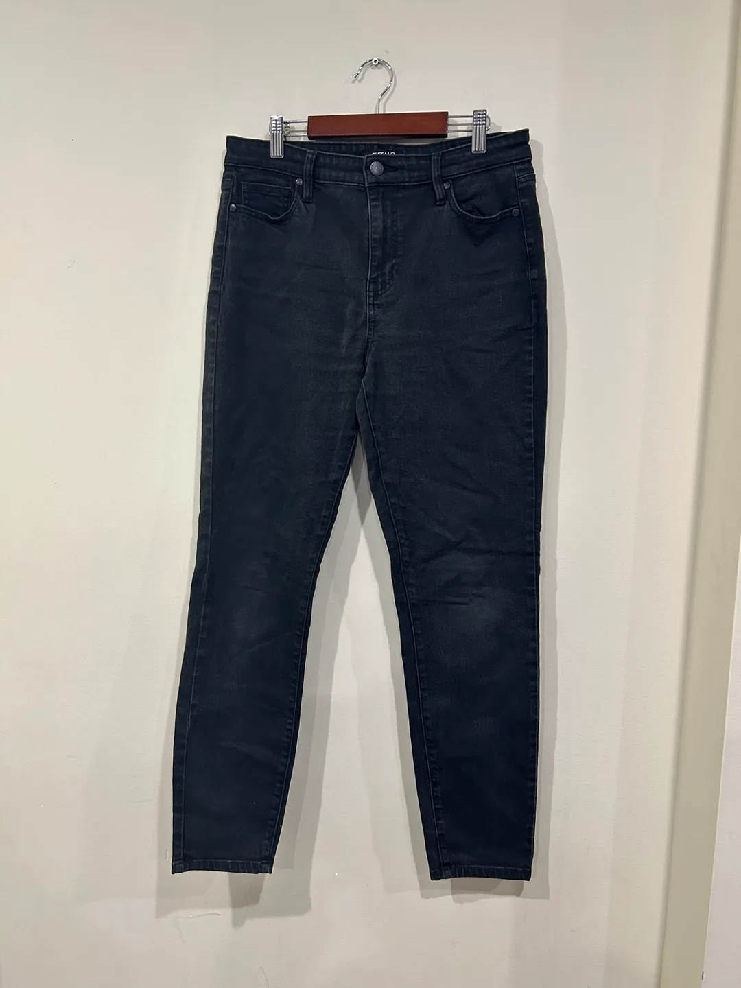 Buffalo Mollie High Rise stretchy skinny Jeans size 8 image indicator(4)