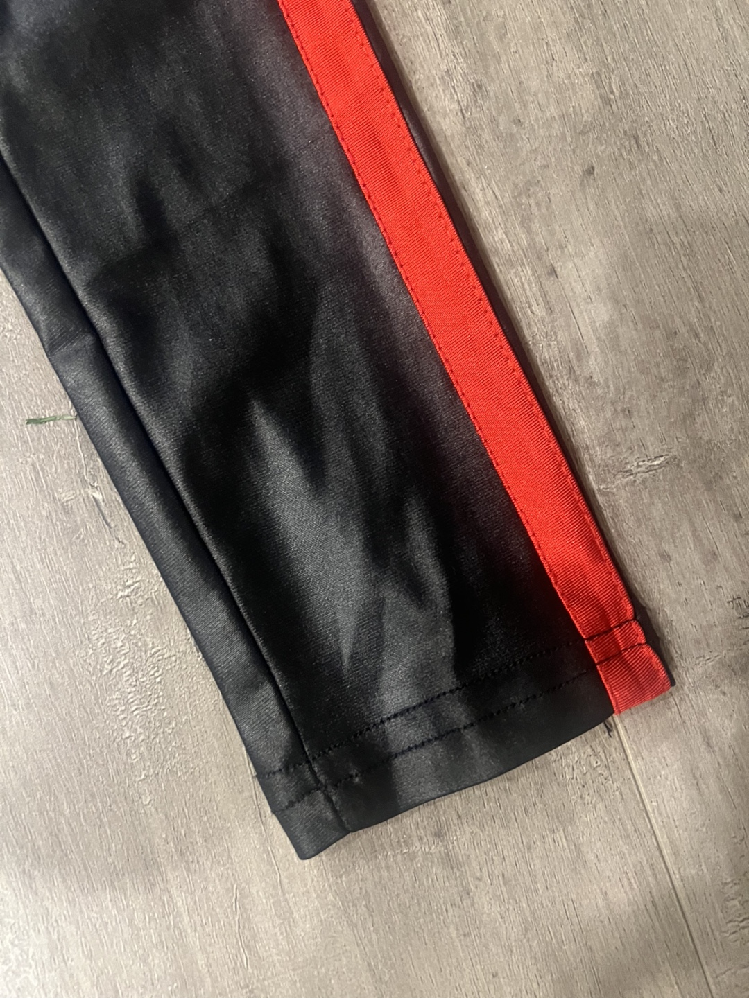 LA Classe Couture Couture Black Leggings with Red Stripes - photo 3