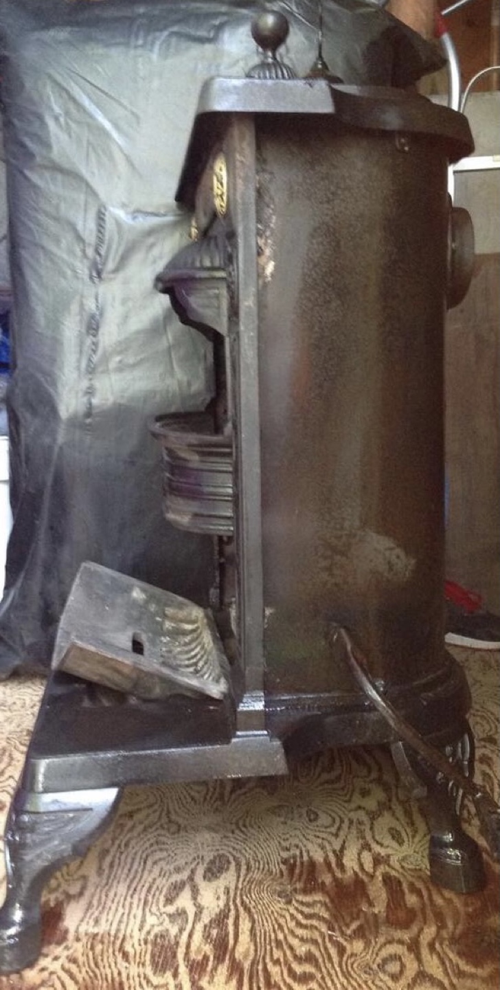Antique Franklin Argand Cast Iron Stove - photo 2