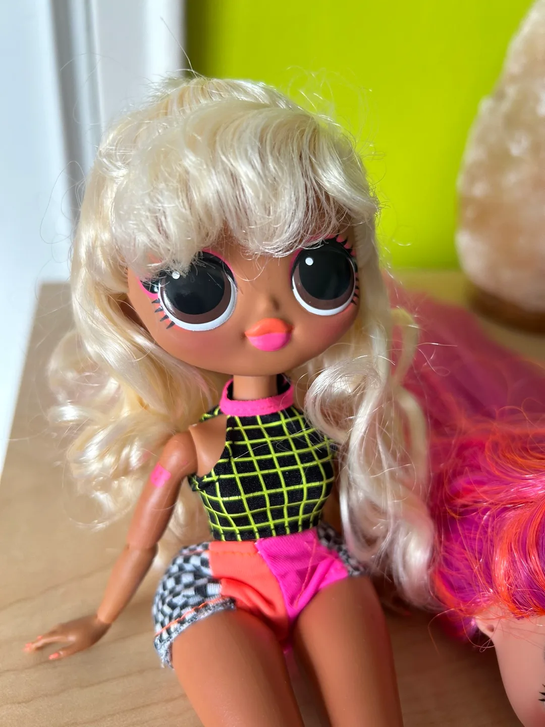 LOL Surprise! OMG Doll with extra head image indicator(3)