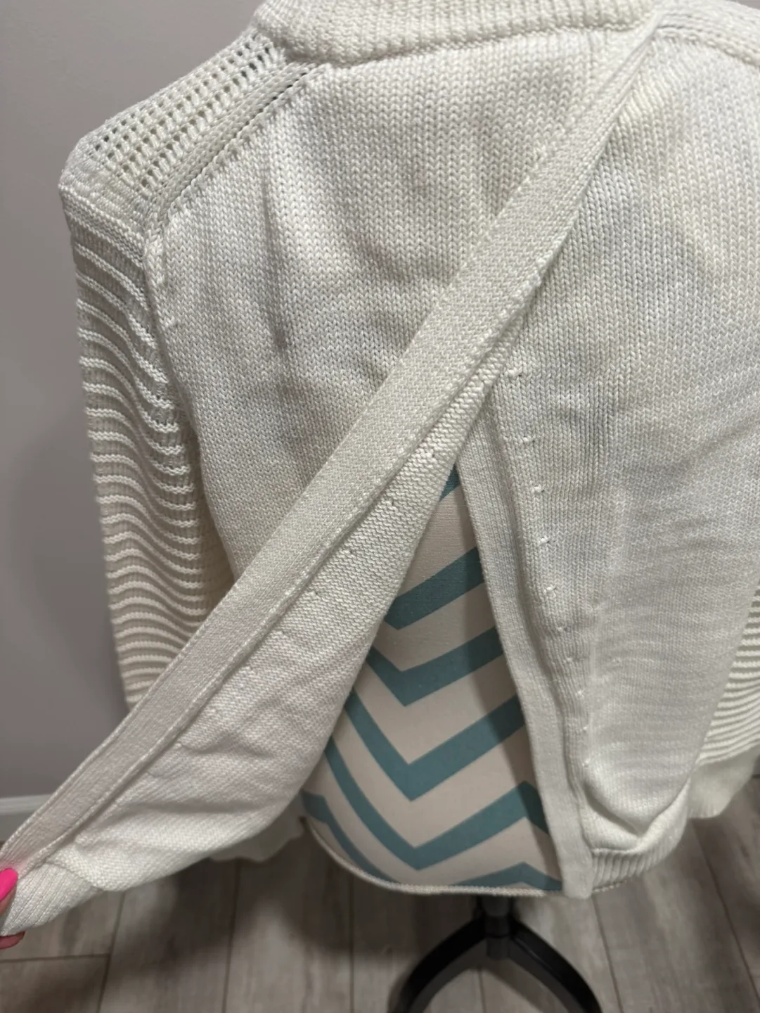 rag & bone/JEAN Women's White Open Back Knit Sweater Size M/M image indicator(3)