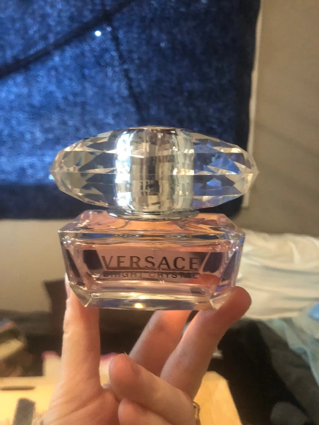 VERSACE Bright Crystal Eau De Toilette 50ml image indicator(2)