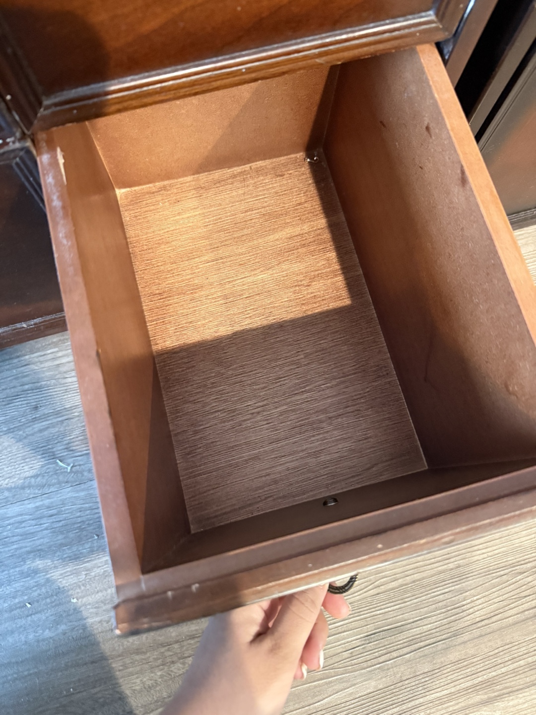 Pair of Wooden Cabinets - Four Drawers & Two Doors - photo 5