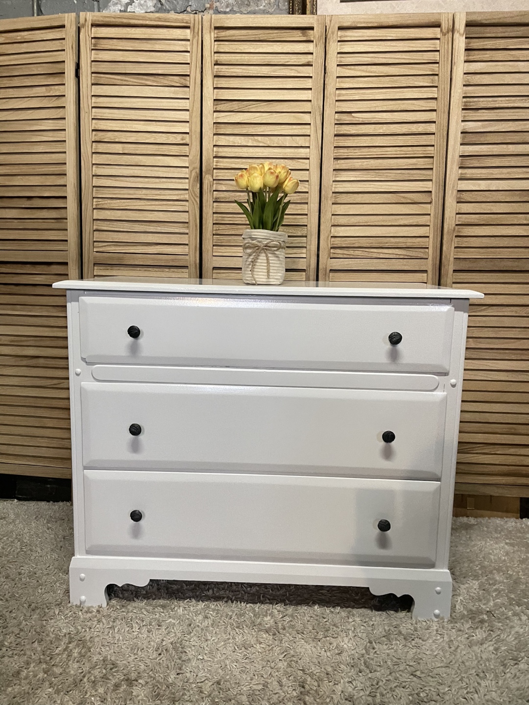3 drawer solid wood dresser - photo 2