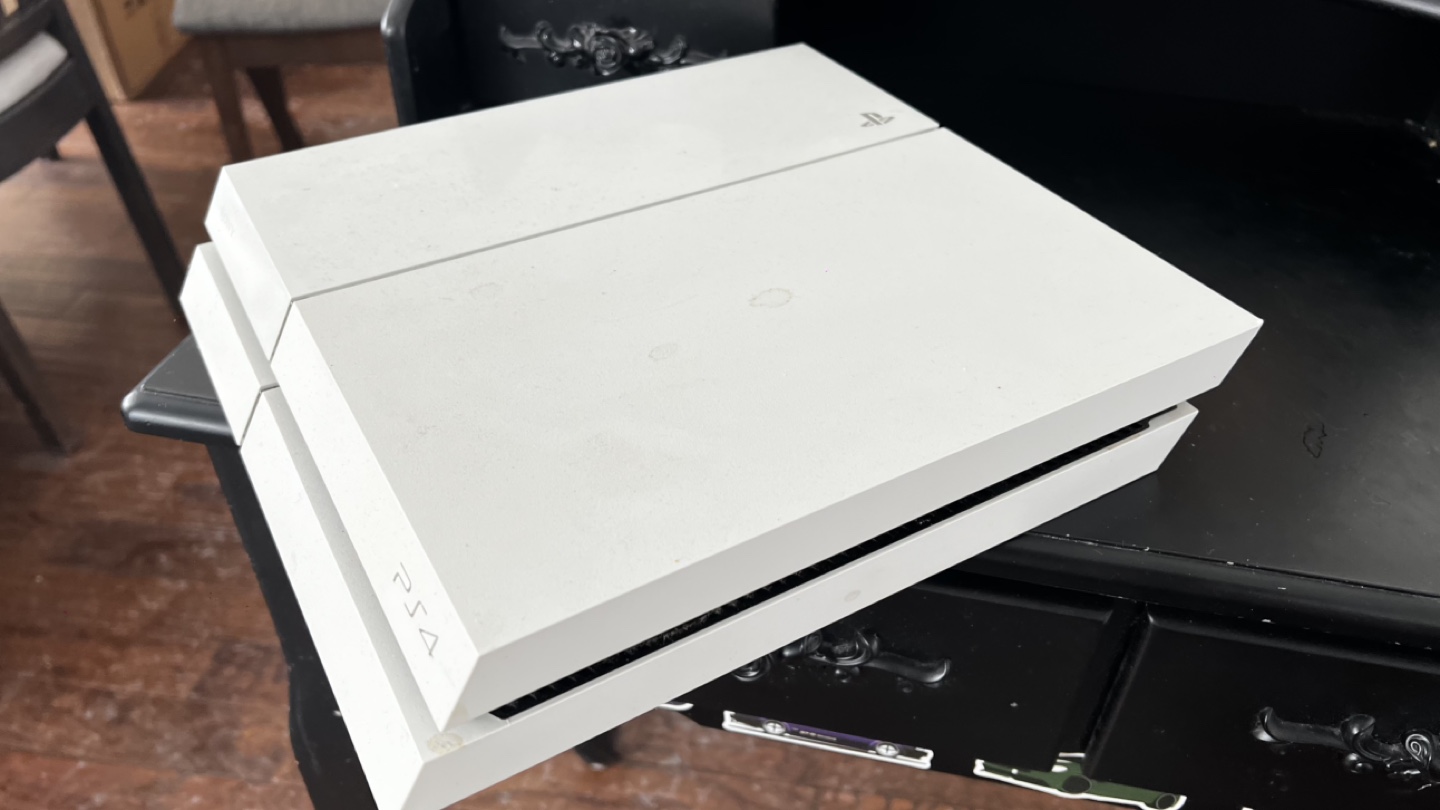 PlayStation 4 Console with cables - photo 2
