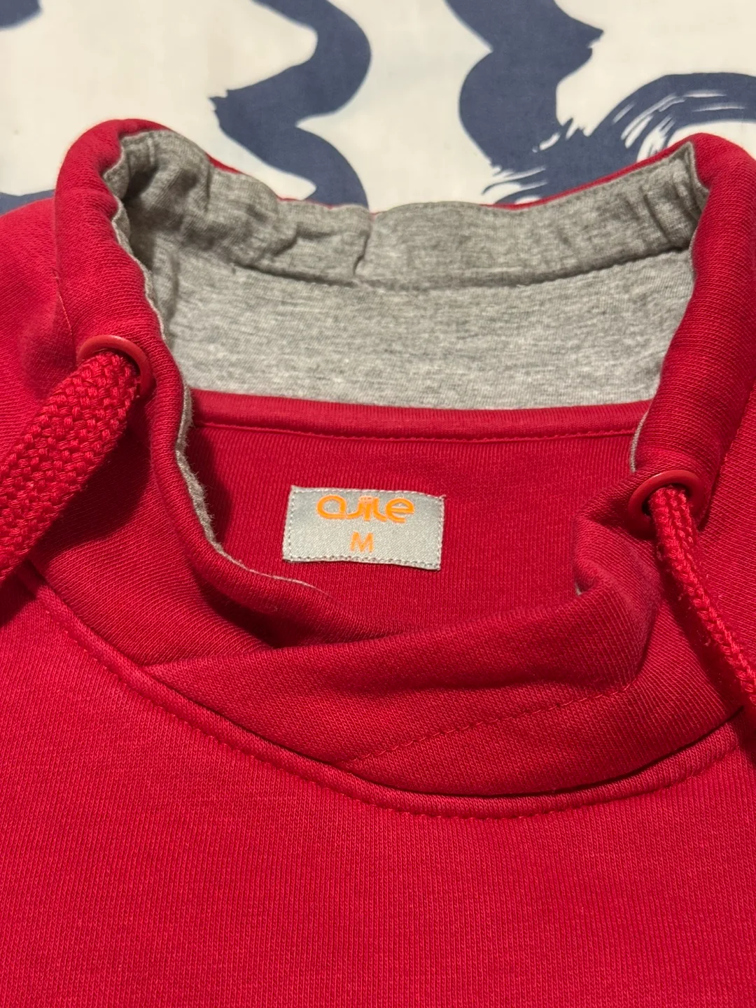 Men's Size Medium Hoodie Sweatshirt image indicator(2)