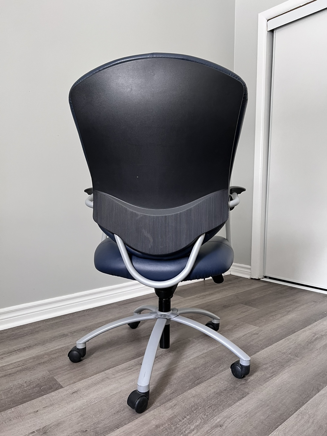 Office Chair - Blue Leather, Adjustable - photo 2