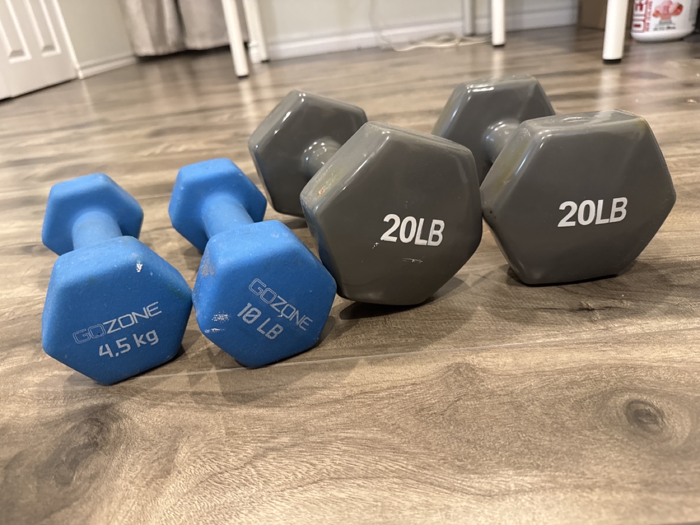 4 GoZone Dumbbells - 2 x 10lb & 2 x 20lb