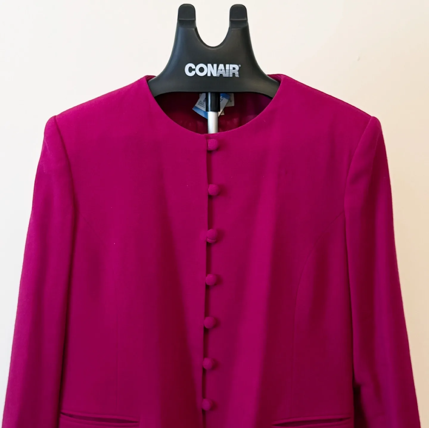 Vintage 100% Pure Virgin Wool Deep Pink Blazer image indicator(6)