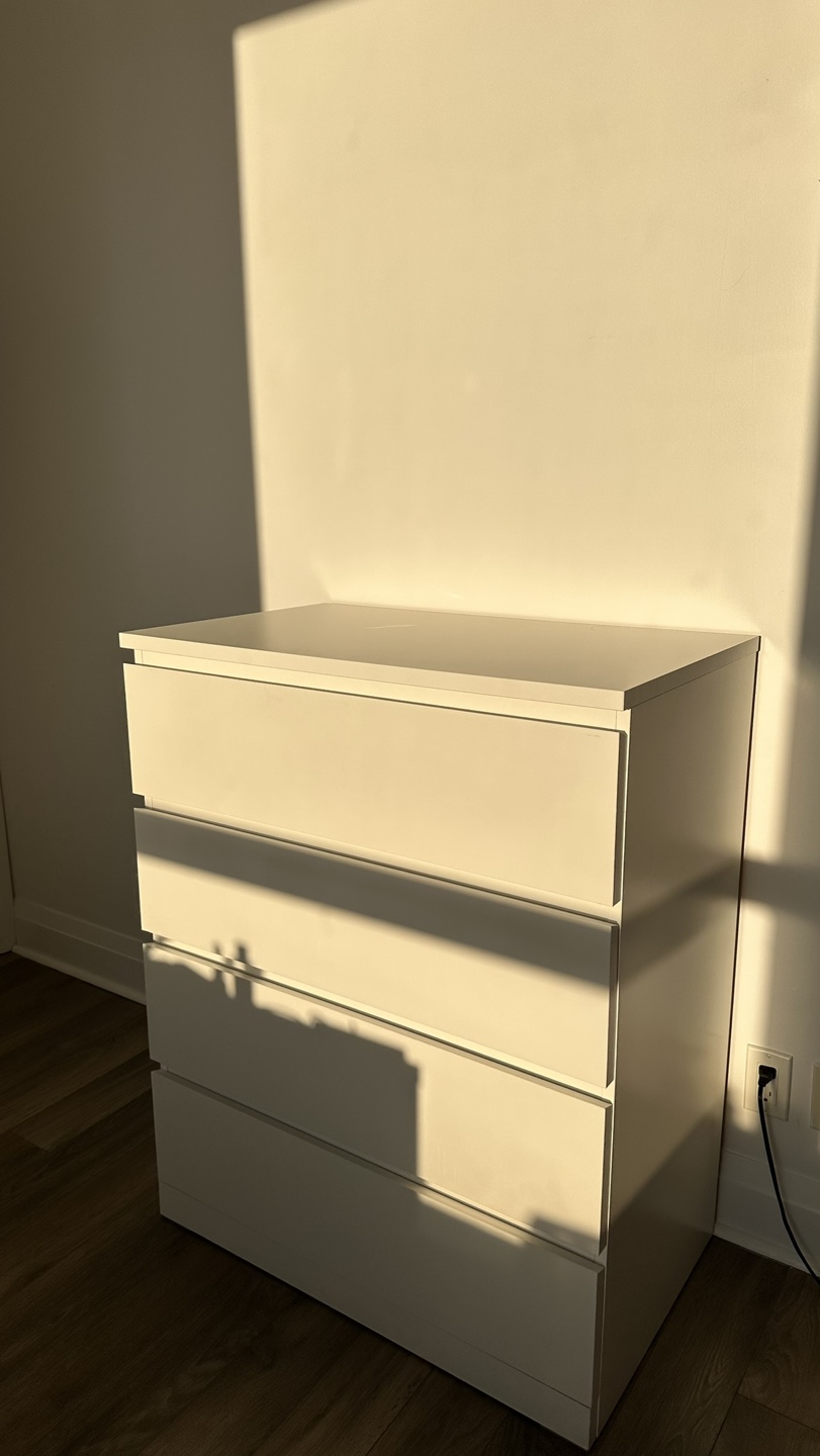 IKEA MALM 4-Drawer Chest - White - photo 5