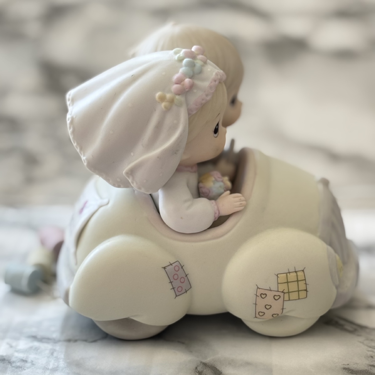 Precious Moments Wedding Figurine Wishing You Roads of Happiness - photo 3