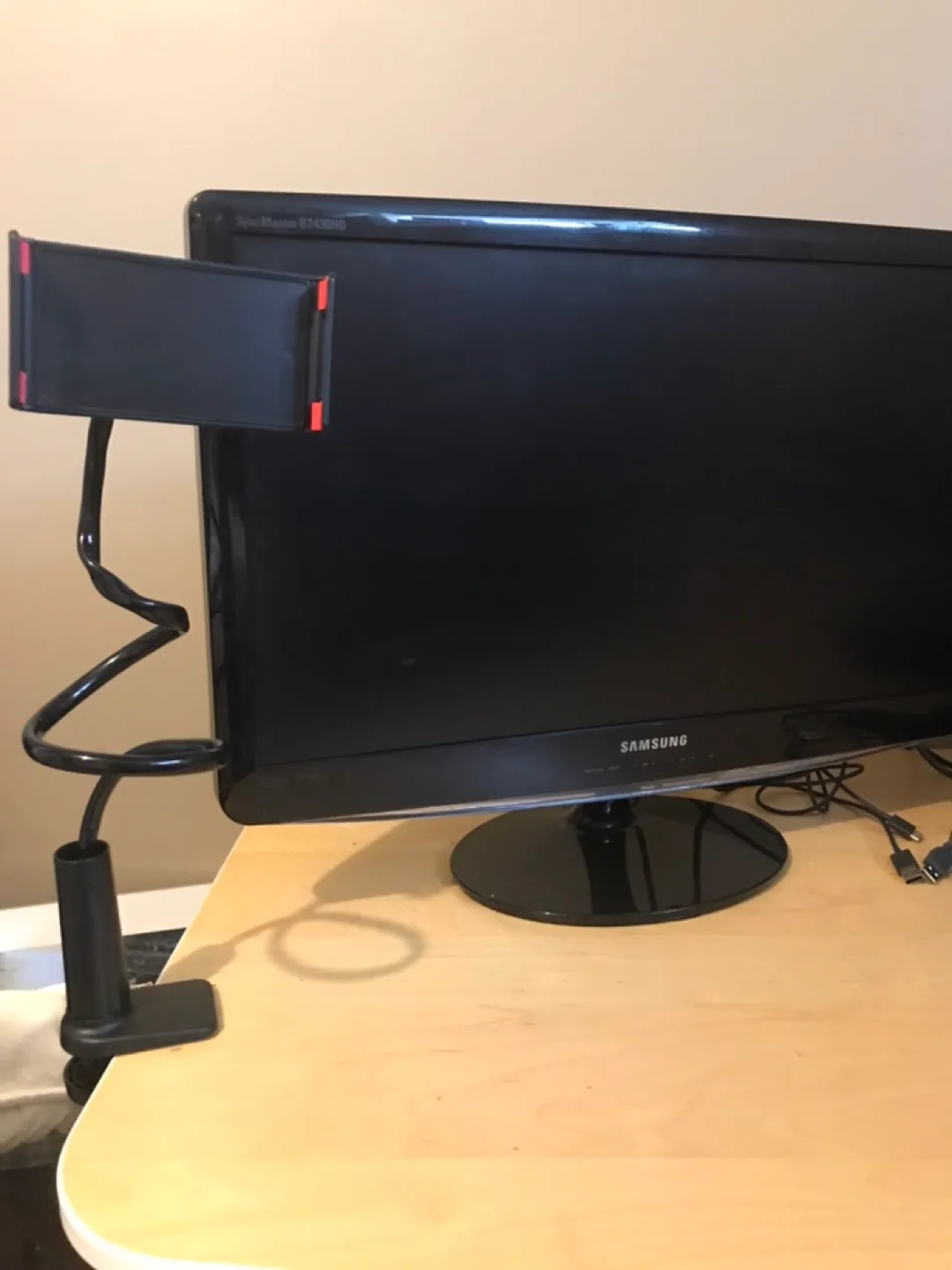 Phone and Tablet Holder #freecycle image indicator(2)