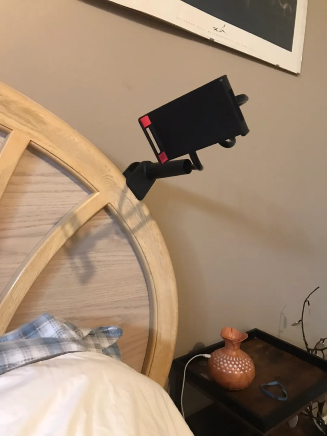 Phone and Tablet Holder #freecycle image indicator(3)